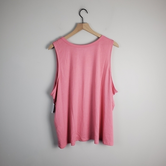Old Navy Active Pink UltraLite Crop Tank Top 3X - Picture 9 of 11